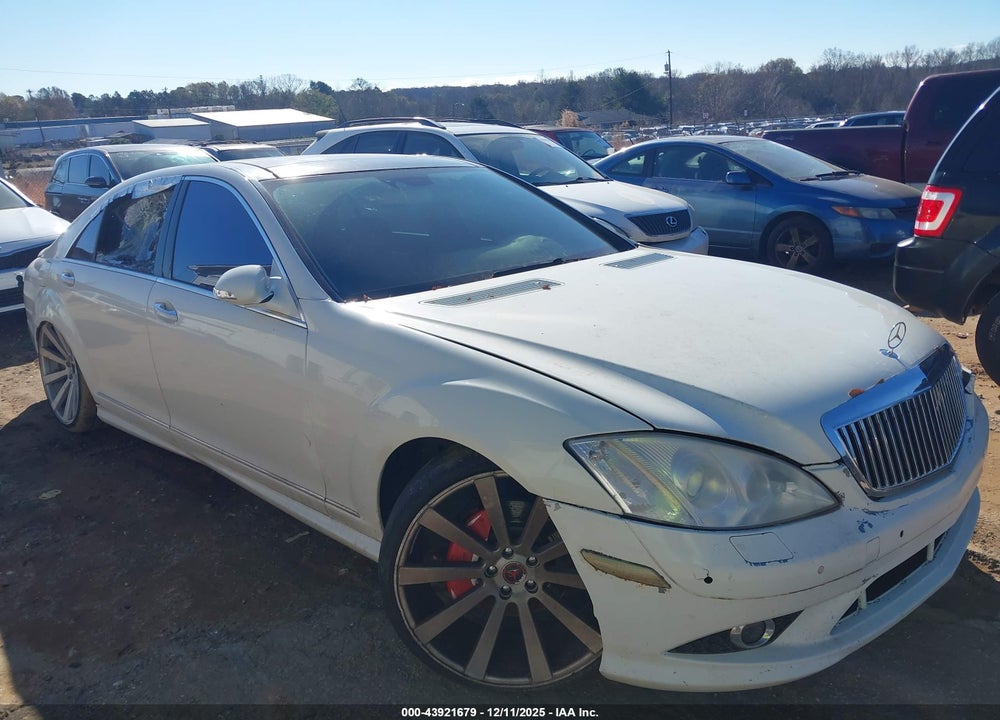2007 MERCEDES-BENZ S 550 VIN: WDDNG71X37A097467