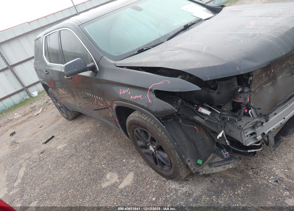 2021 CHEVROLET TRAVERSE FWD LS VIN: 1GNERFKW2MJ147024