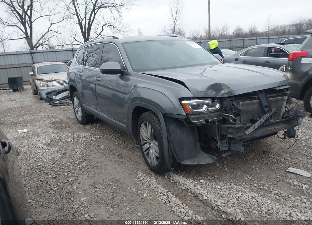 2019 VOLKSWAGEN ATLAS 3.6L V6 SEL PREMIUM VIN: 1V2NR2CA2KC553468