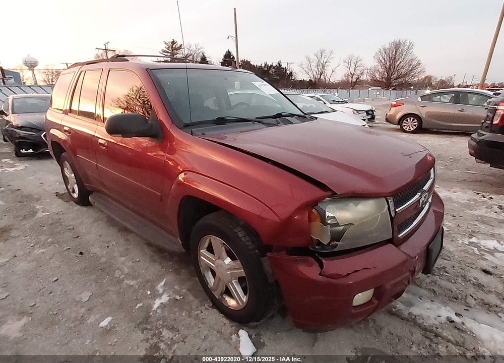 2008 CHEVROLET TRAILBLAZER LT VIN: 1GNDT13S482238372