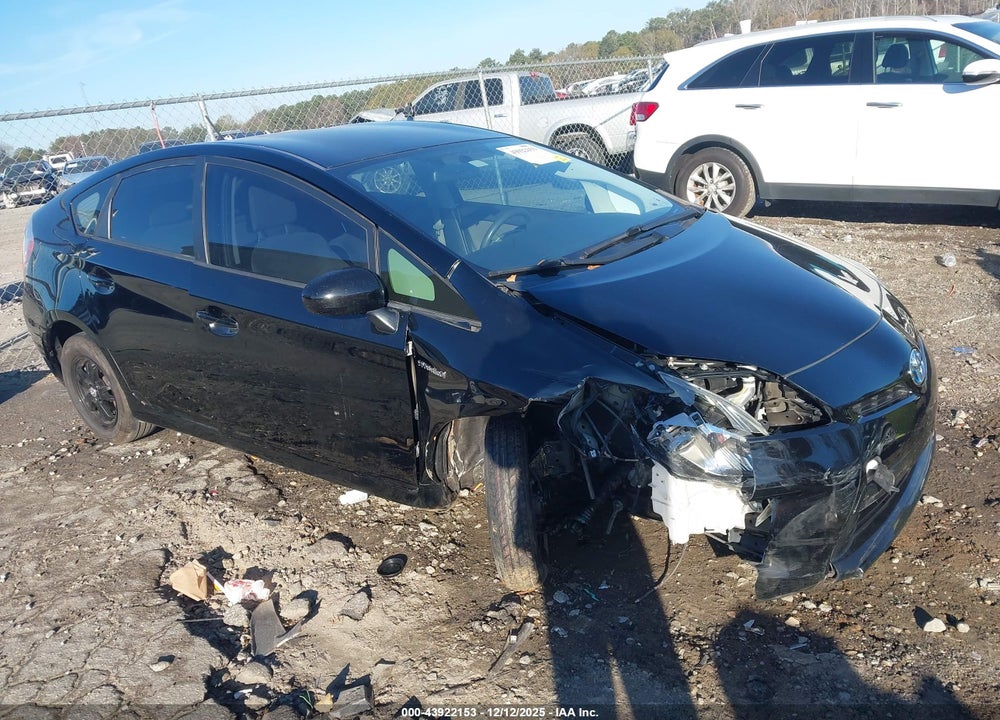 2014 TOYOTA PRIUS TWO VIN: JTDKN3DU7E1801745