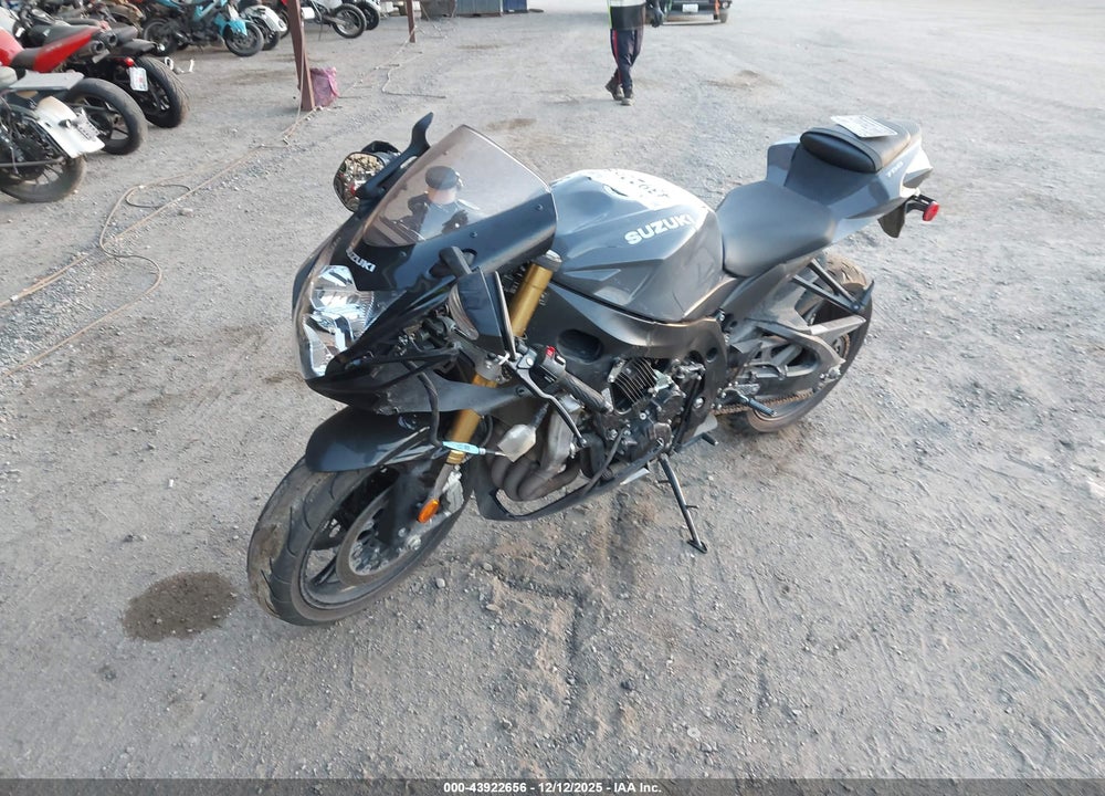 2025 SUZUKI GSX-R750 VIN: JS1GR7MA6S7100480