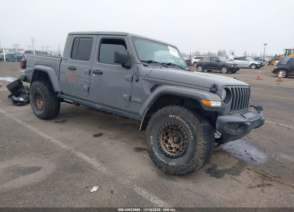 2021 JEEP GLADIATOR OVERLAND 4X4 VIN: 1C6HJTFG7ML602699