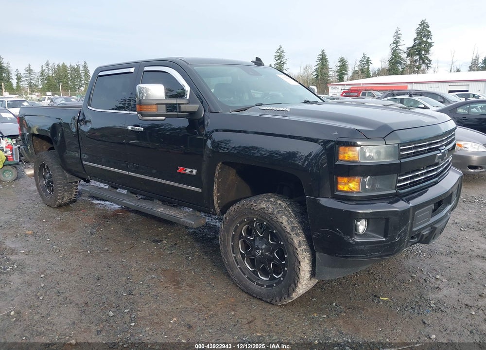 2015 CHEVROLET SILVERADO 3500HD LTZ VIN: 1GC4K0E88FF676261