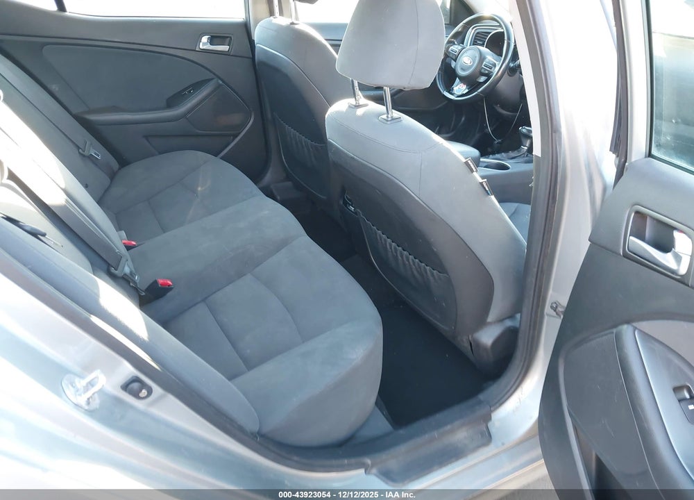2015 KIA OPTIMA HYBRID VIN: KNAGM4AD6F5083115