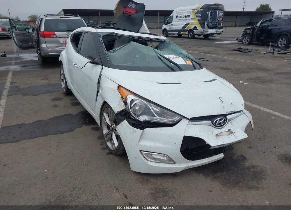 2013 HYUNDAI VELOSTER BASE W/BLACK VIN: KMHTC6AD7DU111261