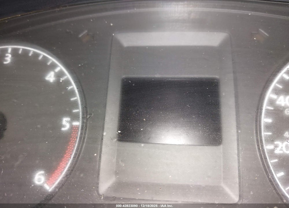 2011 VOLKSWAGEN JETTA 2.0L TDI VIN: 3VWLL7AJ6BM101299