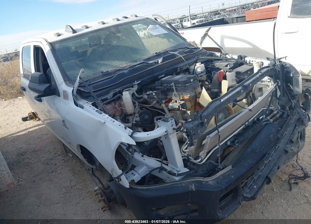 2020 RAM 3500 CHASSIS TRADESMAN/SLT/LAIE/LIMITED VIN: 3C7WRTCL6LG145084