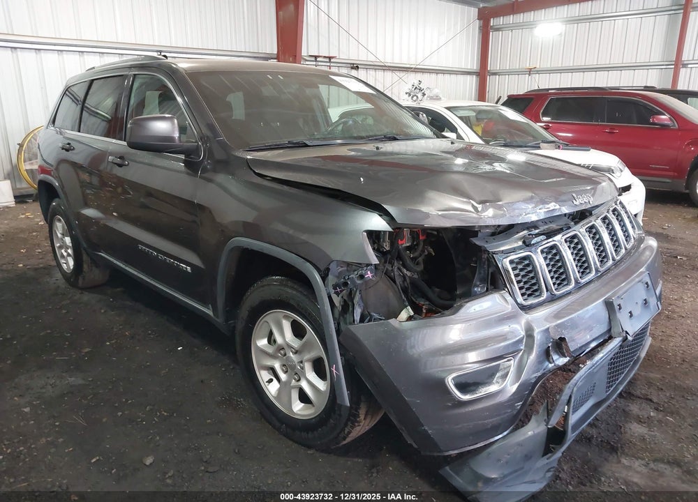 2017 JEEP GRAND CHEROKEE LAREDO 4X2 VIN: 1C4RJEAG8HC669186