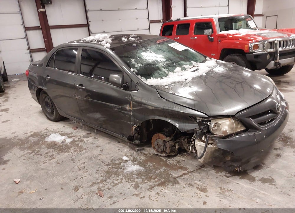 2011 TOYOTA COROLLA LE VIN: 2T1BU4EE5BC675442
