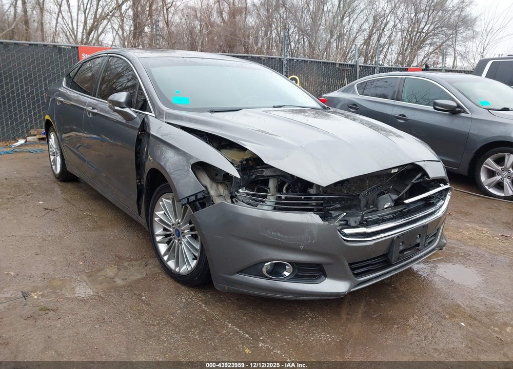 2014 FORD FUSION SE VIN: 3FA6P0H91ER308820