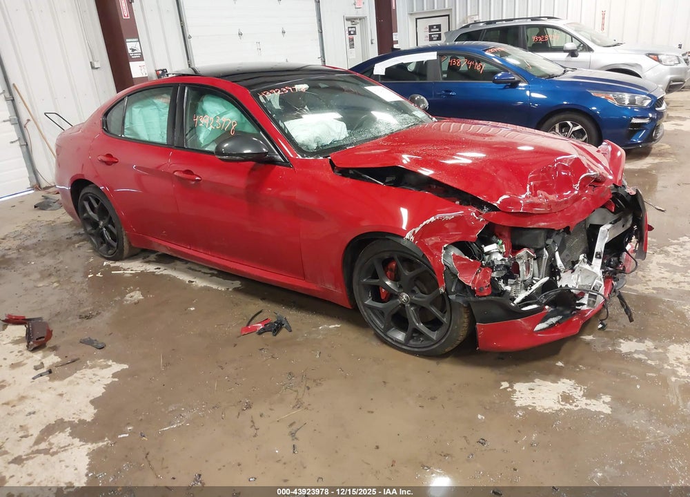 2020 ALFA ROMEO GIULIA TI SPORT AWD VIN: ZARFANBN1L7637445