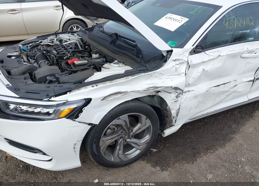 2018 HONDA ACCORD EX-L VIN: 1HGCV1F50JA109899