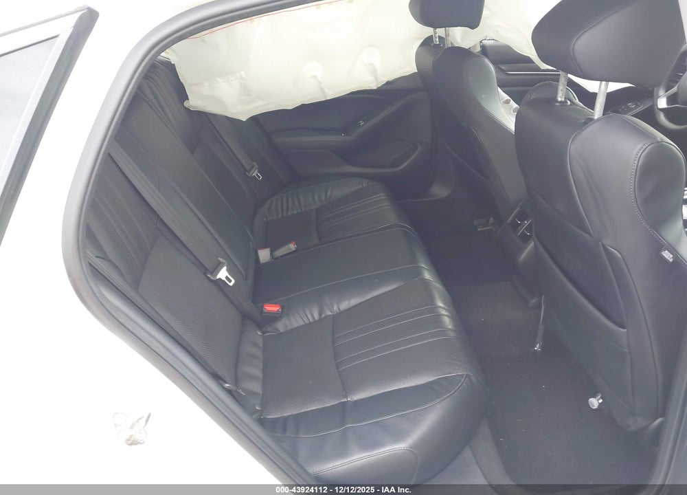 2018 HONDA ACCORD EX-L VIN: 1HGCV1F50JA109899