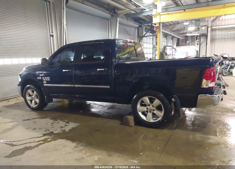 2015 RAM 1500 SLT VIN: 1C6RR7LT0FS586831
