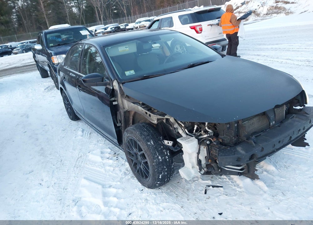 2017 VOLKSWAGEN JETTA 1.4T S VIN: 3VW2B7AJ0HM221672