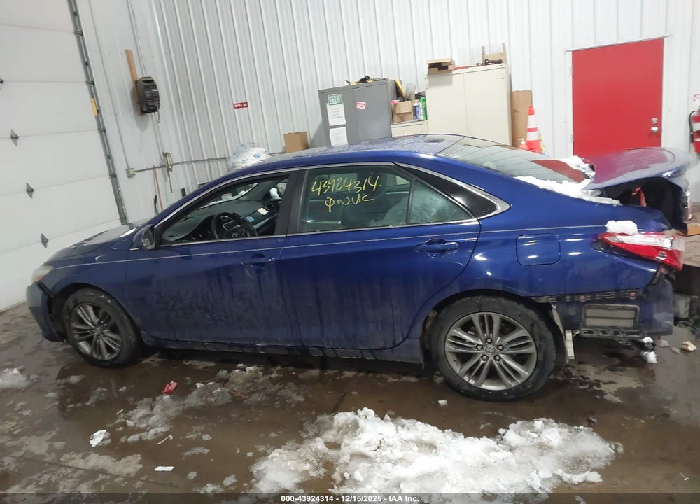 2016 TOYOTA CAMRY SE VIN: 4T1BF1FK7GU535587