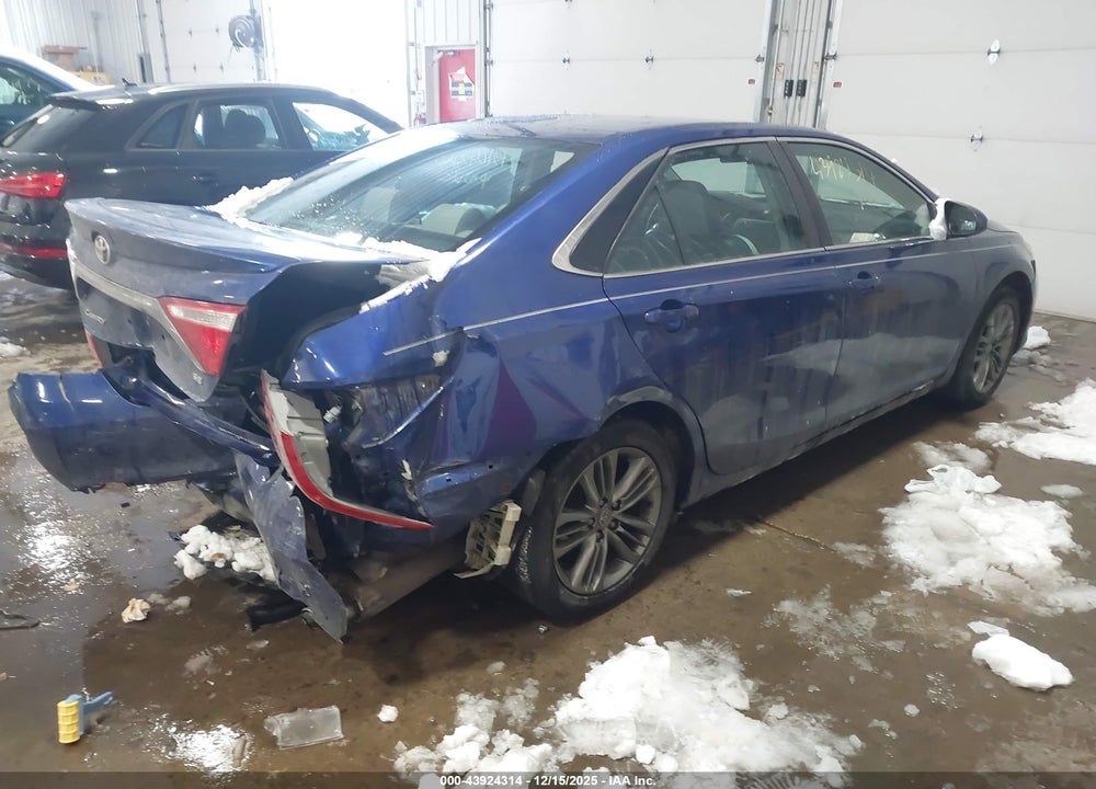 2016 TOYOTA CAMRY SE VIN: 4T1BF1FK7GU535587