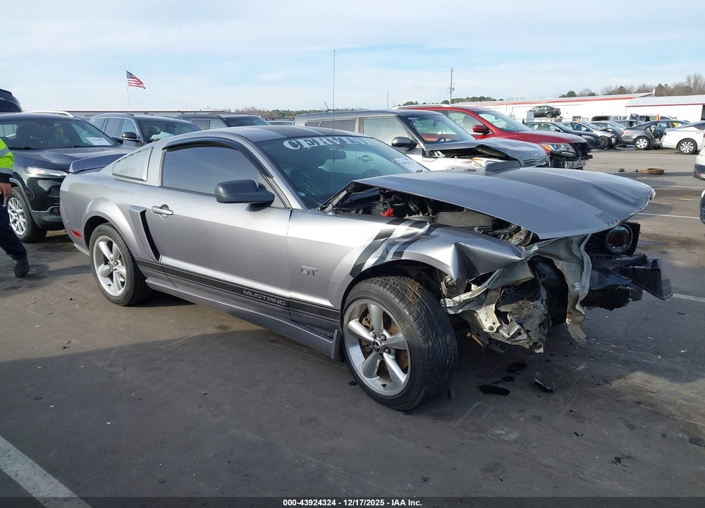 2006 FORD MUSTANG GT VIN: 1ZVHT82H365171698