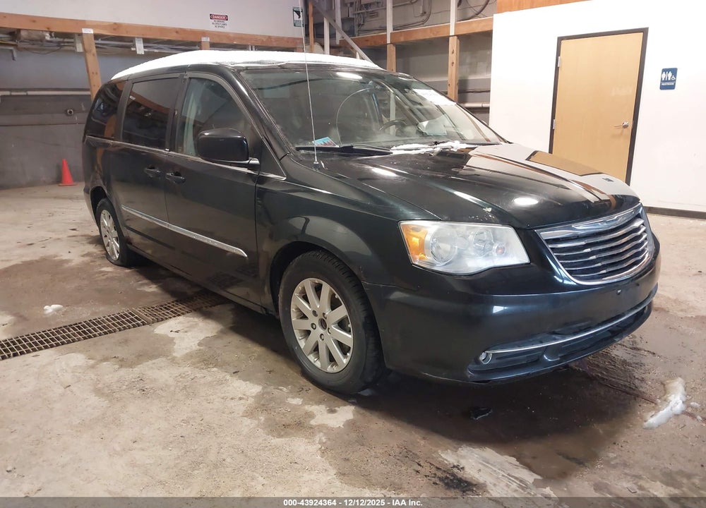 2014 CHRYSLER TOWN & COUNTRY TOURING VIN: 2C4RC1BG1ER217245