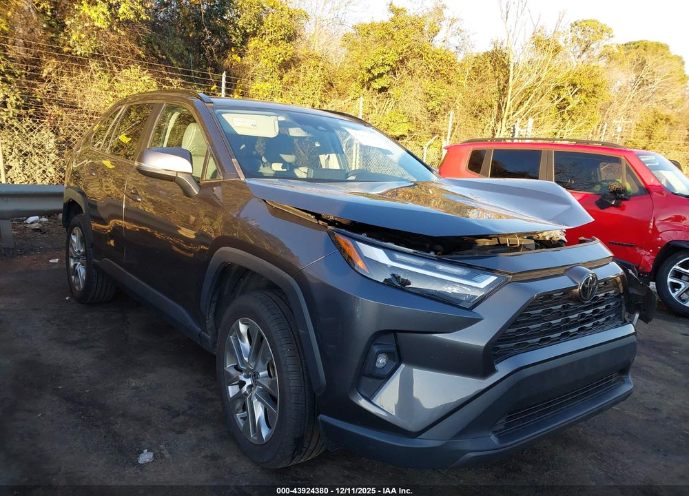 2022 TOYOTA RAV4 XLE PREMIUM VIN: 2T3C1RFV9NC197093