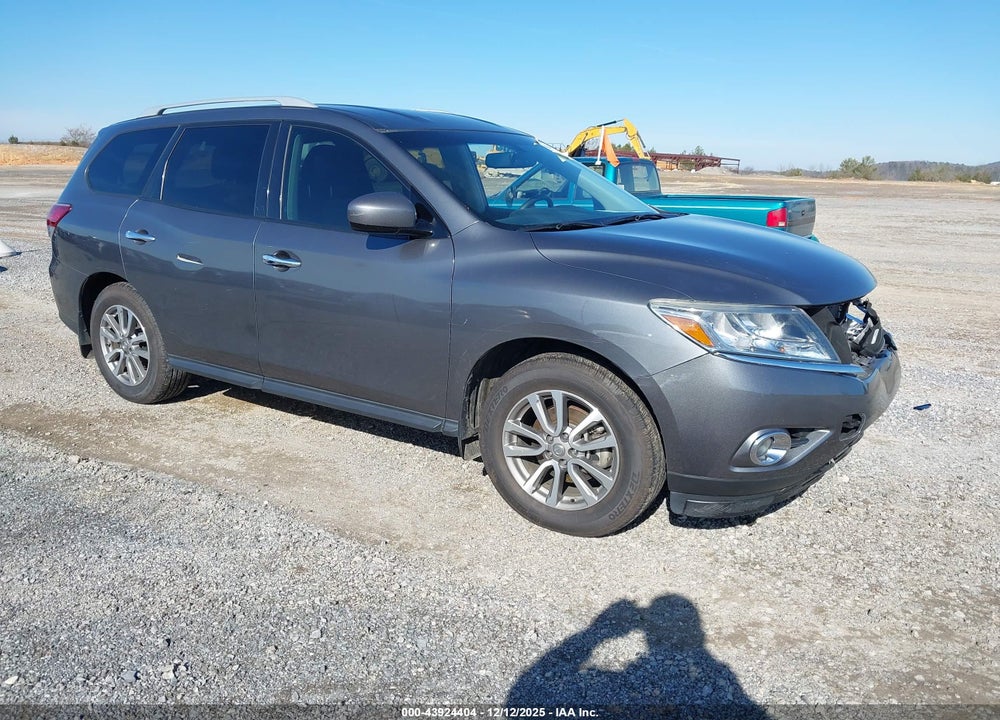 2016 NISSAN PATHFINDER SV VIN: 5N1AR2MN5GC609276
