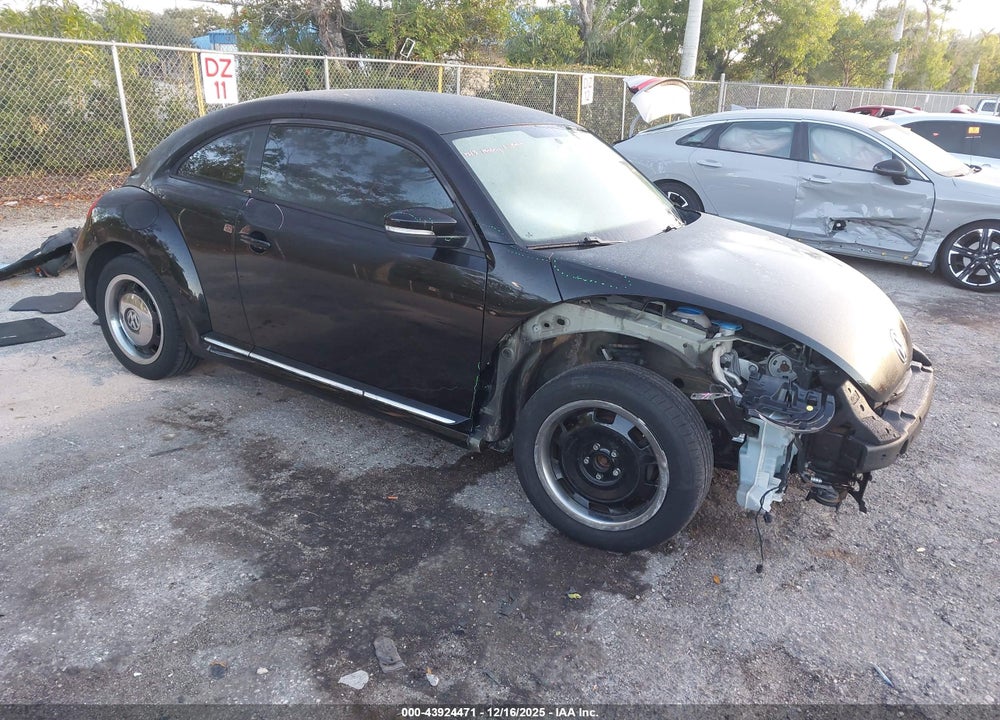 2013 VOLKSWAGEN BEETLE 2.5L VIN: 3VWJP7AT5DM604130
