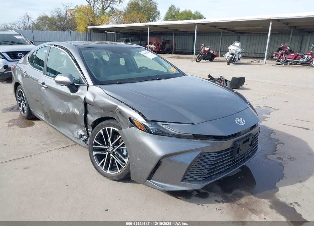 2025 TOYOTA CAMRY XLE VIN: 4T1DAACK1SU532141