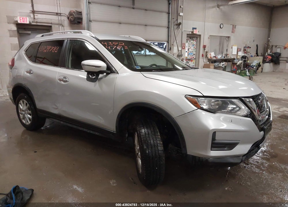 2019 NISSAN ROGUE SV VIN: KNMAT2MV8KP531048