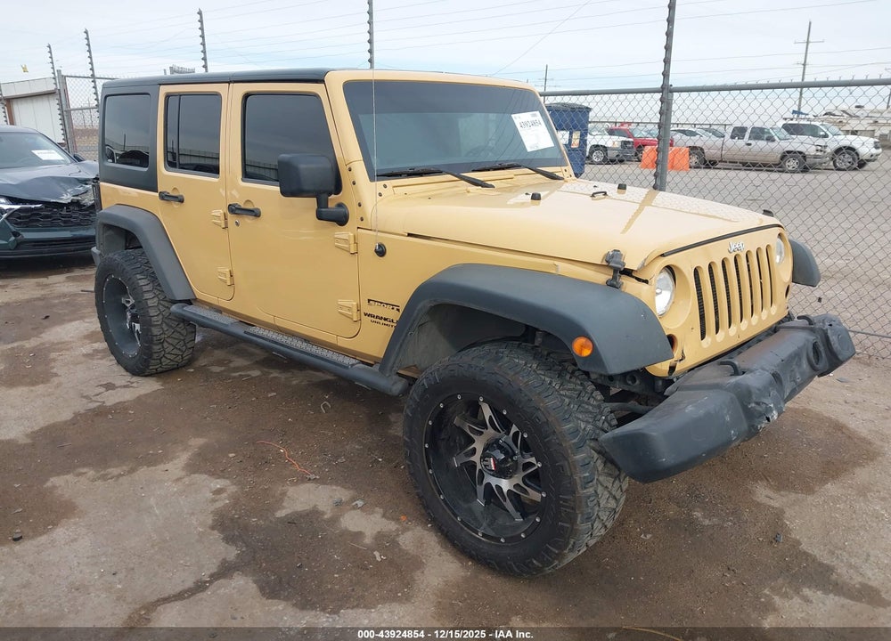 2013 JEEP WRANGLER UNLIMITED SPORT VIN: 1C4BJWDG8DL697602
