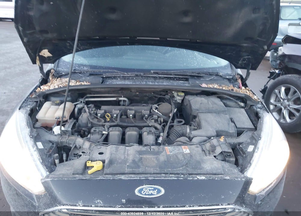 2015 FORD FOCUS TITANIUM VIN: 1FADP3J29FL323345