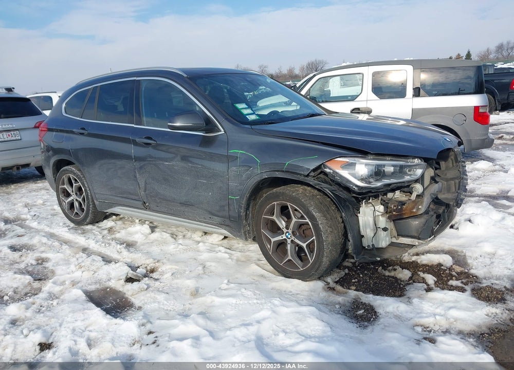2017 BMW X1 XDRIVE28I VIN: WBXHT3C37H5F70342