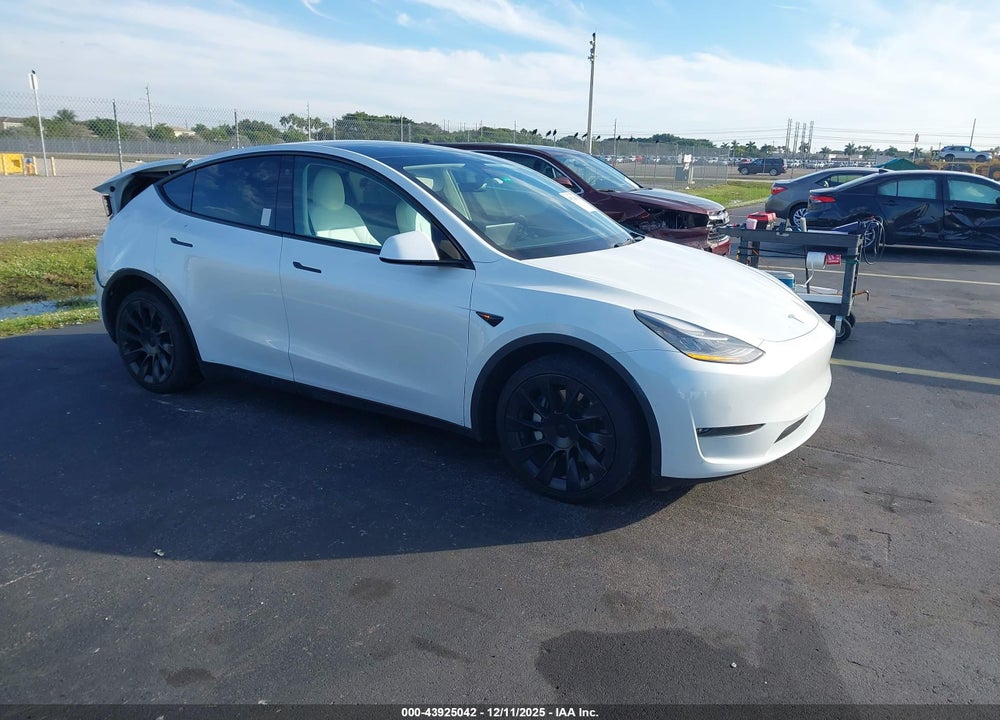 2021 TESLA MODEL Y LONG RANGE DUAL MOTOR ALL-WHEEL DRIVE VIN: 5YJYGDEE1MF089823
