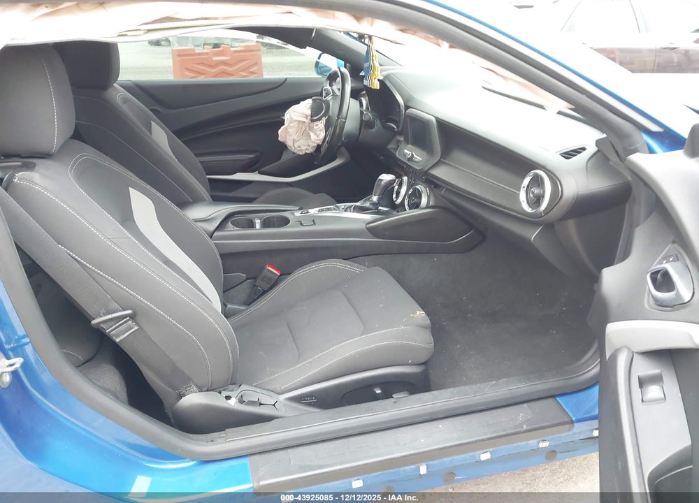 2018 CHEVROLET CAMARO 1LT VIN: 1G1FB1RS3J0181118