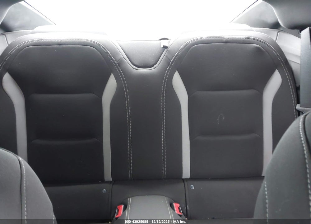 2018 CHEVROLET CAMARO 1LT VIN: 1G1FB1RS3J0181118