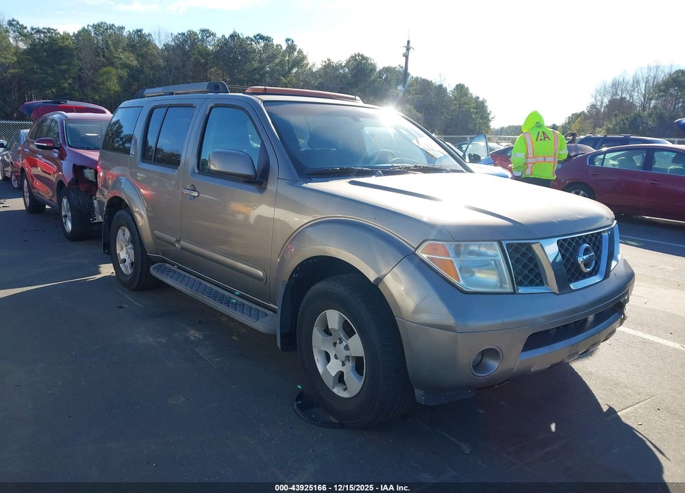 2005 NISSAN PATHFINDER SE VIN: 5N1AR18W15C787650
