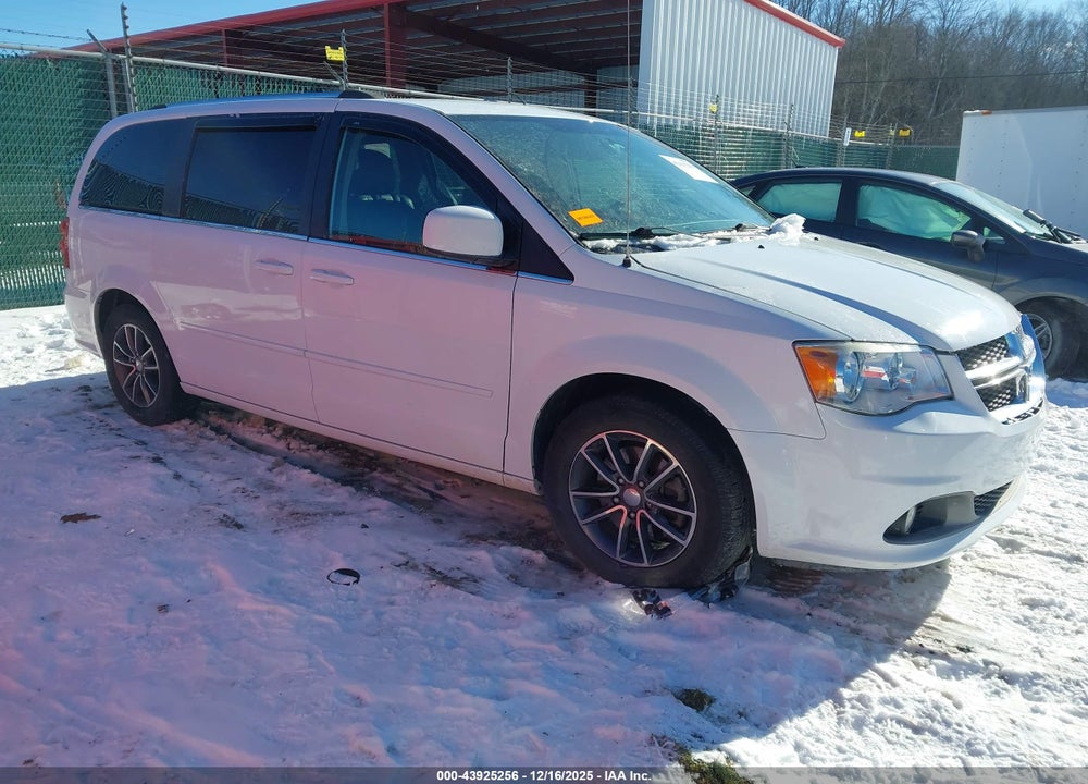 2017 DODGE GRAND CARAVAN SXT VIN: 2C4RDGCG5HR581199