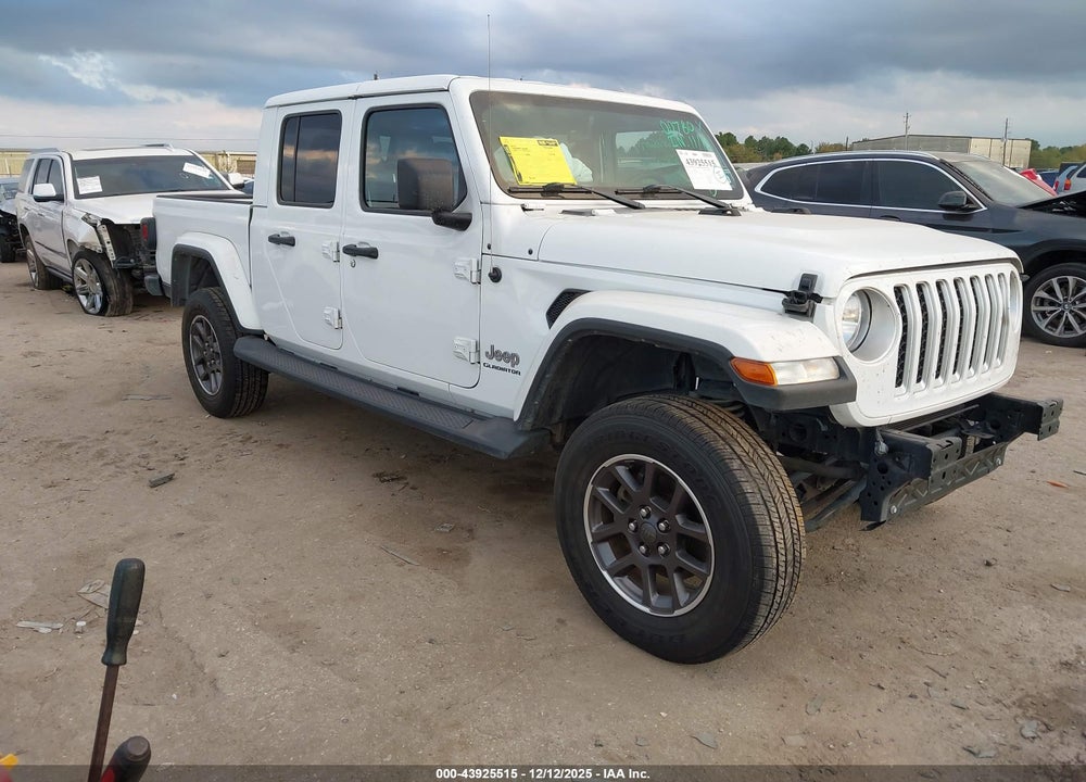 2021 JEEP GLADIATOR OVERLAND 4X4 VIN: 1C6HJTFG9ML587526