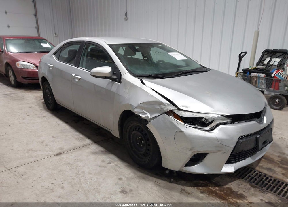 2015 TOYOTA COROLLA LE VIN: 5YFBURHE2FP270833