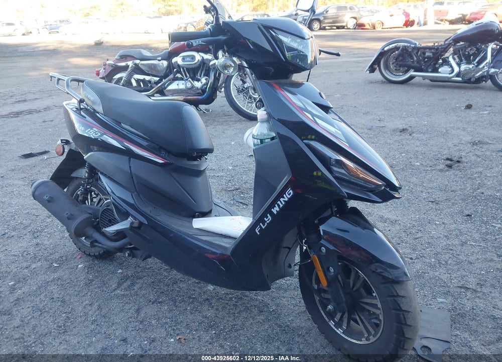 2025 TZTC SCOOTER VIN: HZ2TBCNF2S1012574