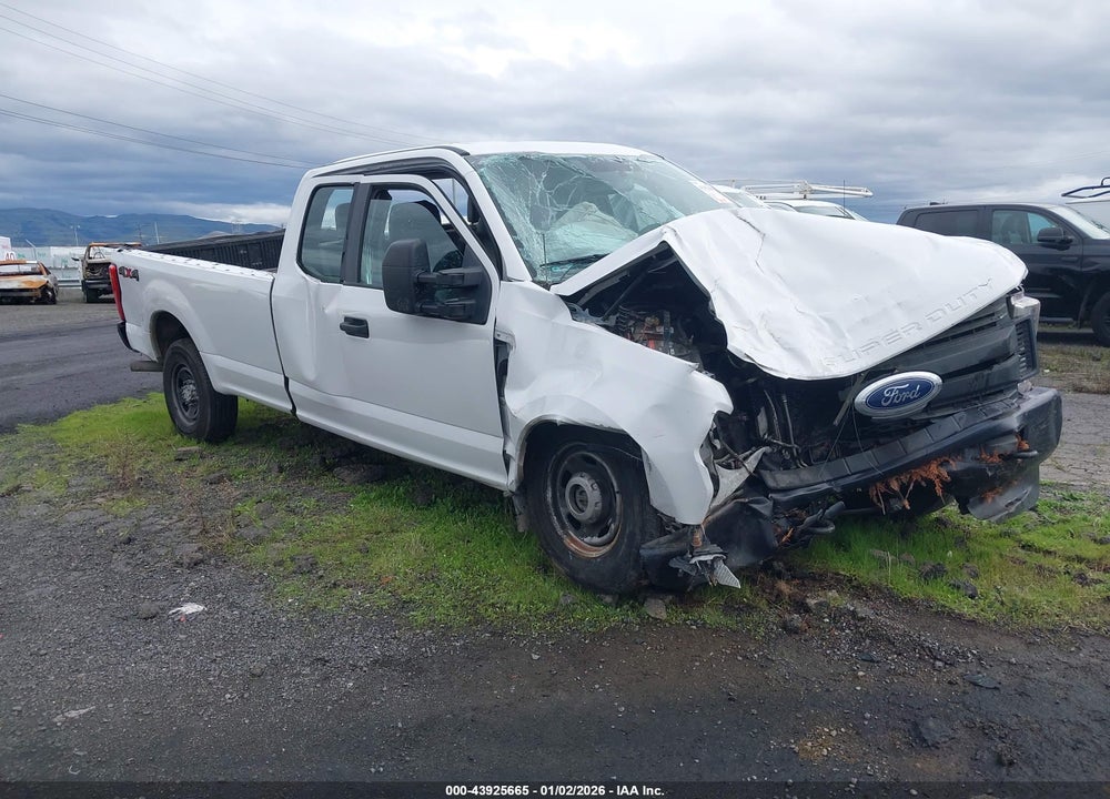 2017 FORD F-250 XL VIN: 1FT7X2B60HEE47983