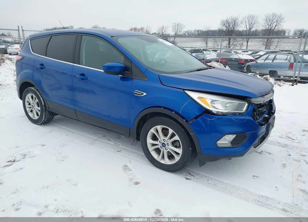 2017 FORD ESCAPE SE VIN: 1FMCU9G9XHUC79662