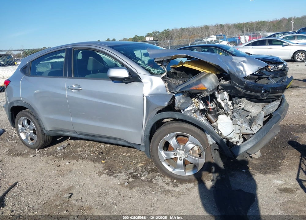 2018 HONDA HR-V LX VIN: 3CZRU5H39JM706996