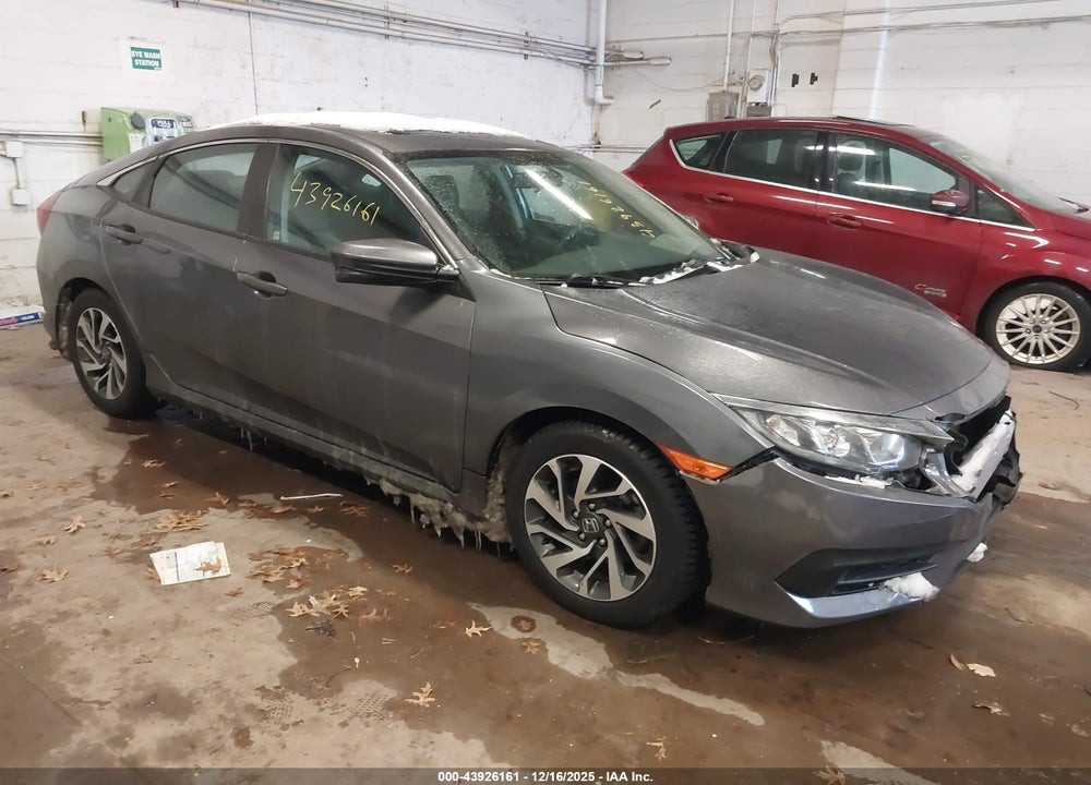 2018 HONDA CIVIC EX VIN: 19XFC2F7XJE002512