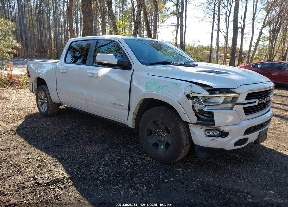 2021 RAM 1500 LAIE  4X4 5'7 BOX VIN: 1C6SRFJT6MN513988