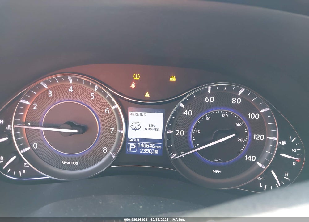 2013 INFINITI QX56 VIN: JN8AZ2NE9D9042795