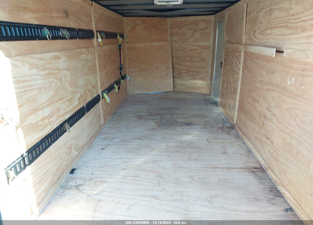 2021 EMPIRE ENCLOSED CARGO TRAILER/BALL TYPE PULL VIN: 7F81E1621MD011726