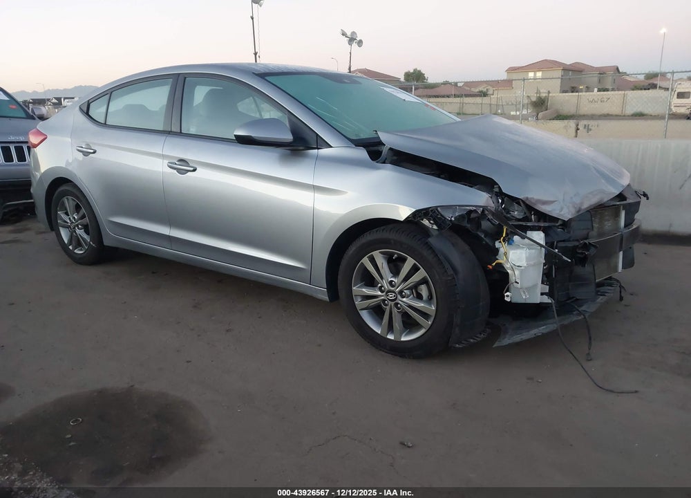 2017 HYUNDAI ELANTRA SE VIN: 5NPD84LF3HH050827
