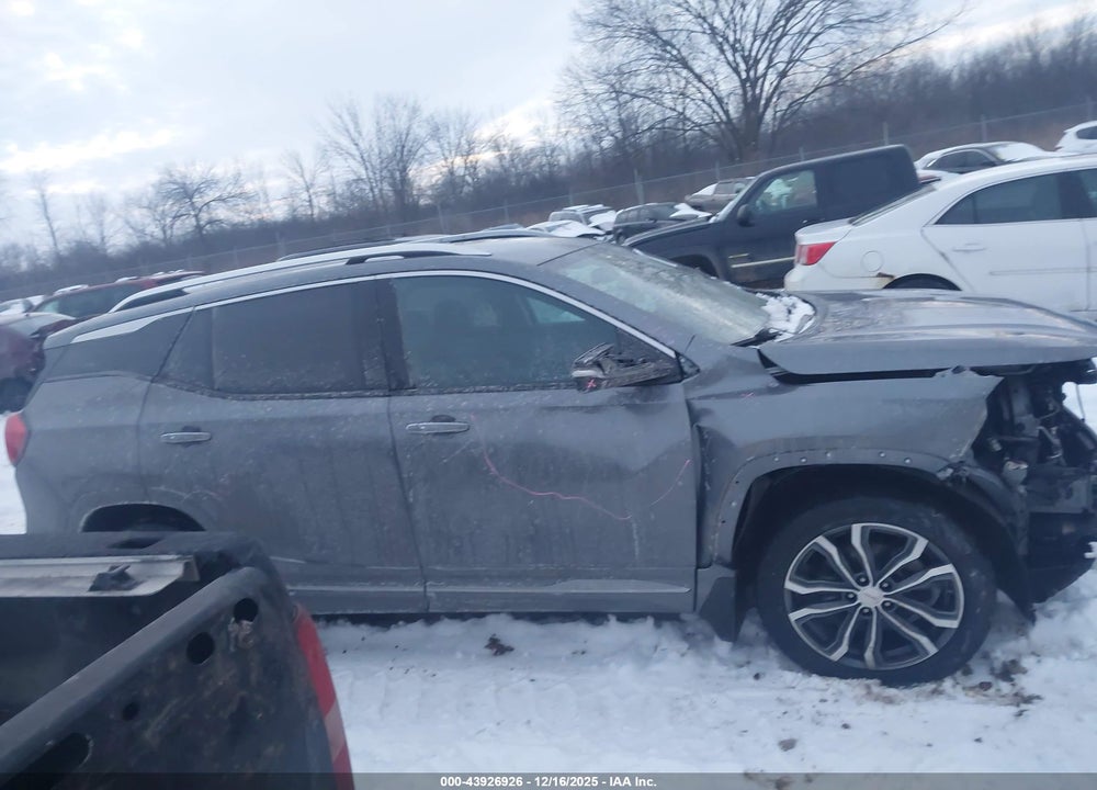 2018 GMC TERRAIN DENALI VIN: 3GKALXEXXJL147218