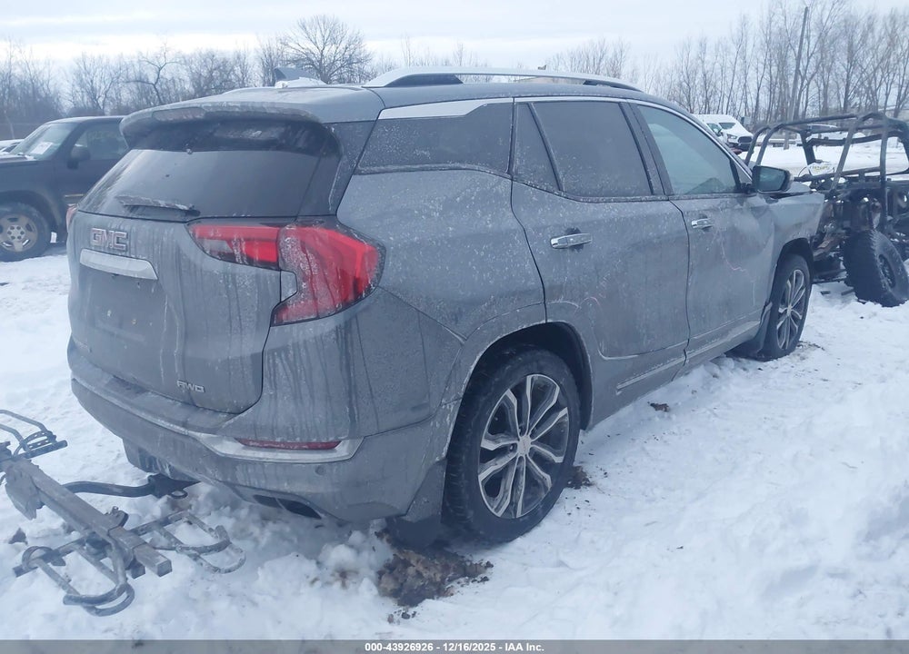 2018 GMC TERRAIN DENALI VIN: 3GKALXEXXJL147218